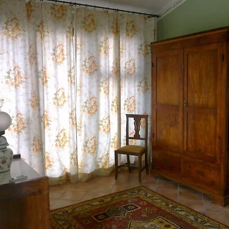 Paradiso Szálloda